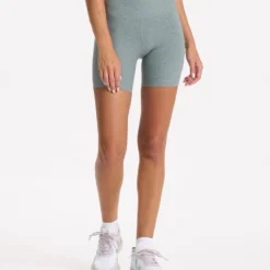 Clean Elevation Shorty | Stormy Heather