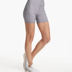 Studio Pocket Short | White Gingham Plaid