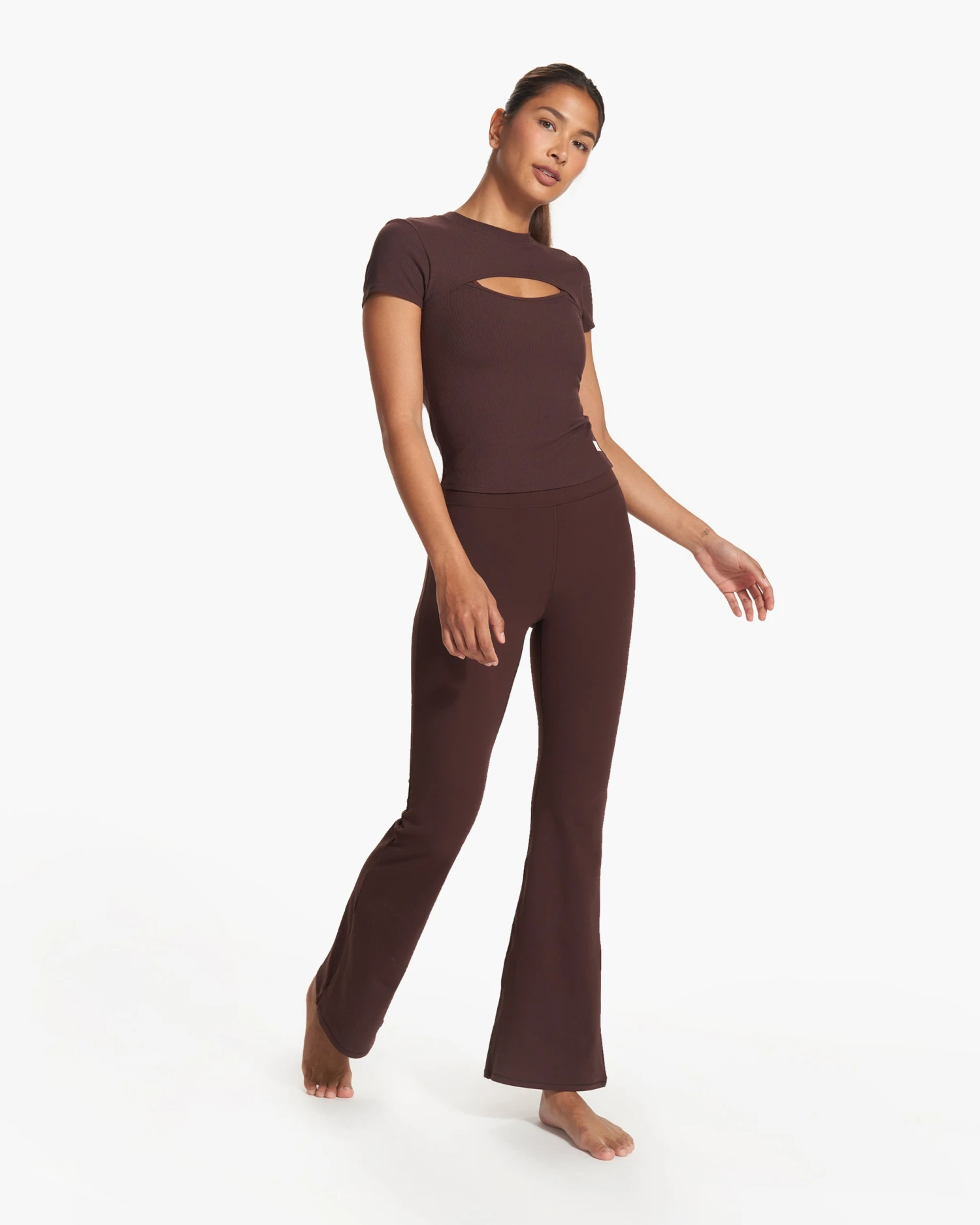 Studio Flare | Mahogany - Image 5